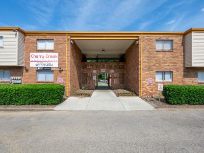 Cherry Creek Apartments Entrance