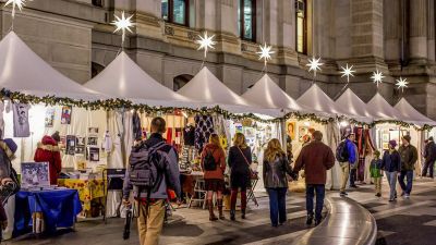 1 Made in Philadelphia Holiday Market Shoppers