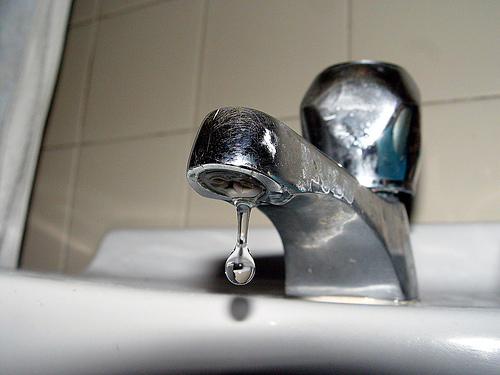 conserving-water-tips-at-audubon-downs a leaky faucet