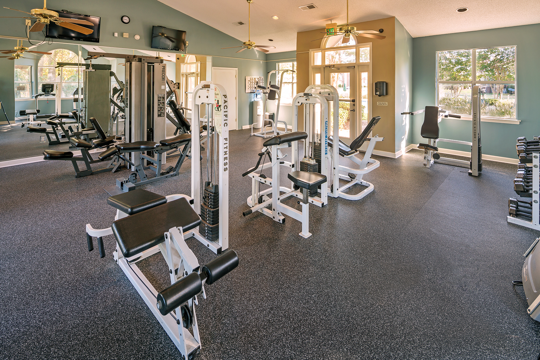 Gallery MRG Apartments