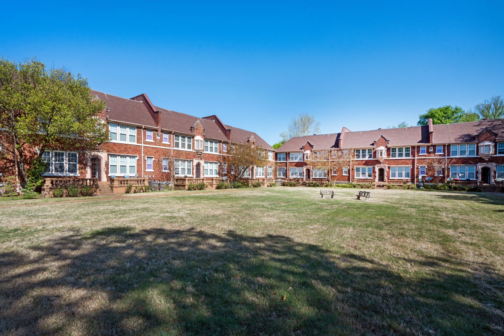 Gallery MRG Apartments